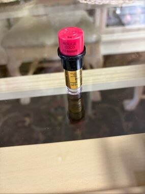 CHANEL Rouge Coco Le Baiser Mini Lipstick - Bright Pink Cap